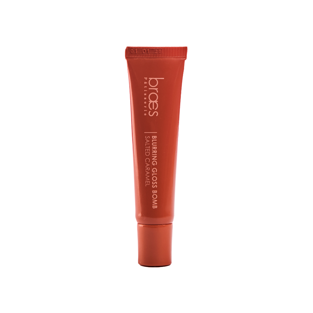 The Blurring Gloss Bomb in SALTED CARAMEL
