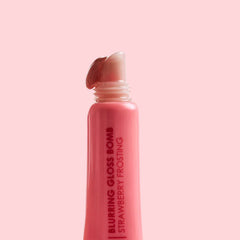 The Blurring Gloss Bomb - STRAWBERRY FROSTING